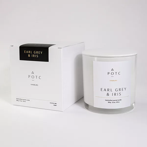 Earl-Grey-and-Iris Candle_piecesofthecloud_Karimah Ashadu Earl-Grey-and-Iris Candle_piecesofthecloud_Karimah Ashadu