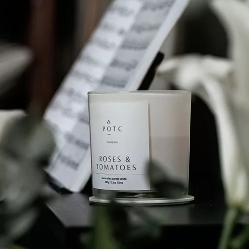 Roses & Tomatoes Luxury Candle